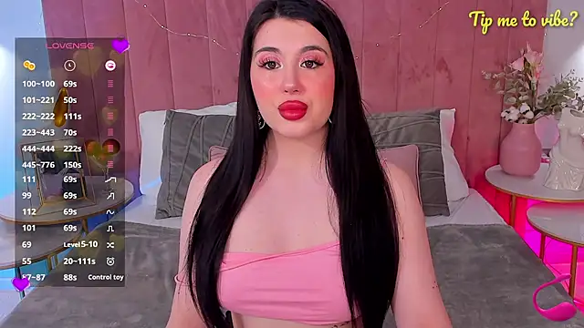 Snapshot of Mayzzie chatting on February 5, 2026, 8:15 pm Mayzzie online show from February 5, 2026, 8:15 pm