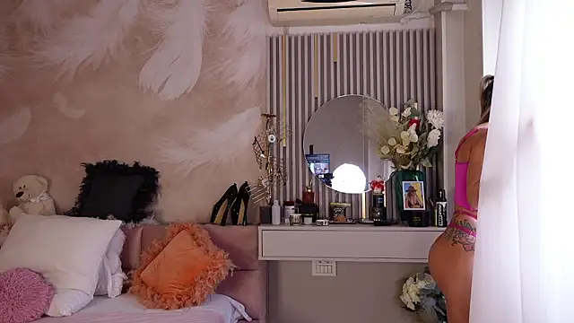 JullyBlair online show from March 21, 2026, 5:52 am