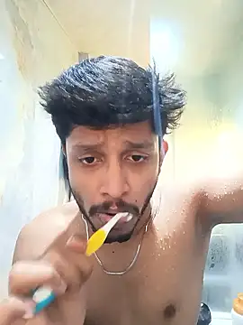 Snapshot of skinnyyyyyyyyy chatting on January 7, 2026, 4:39 am skinnyyyyyyyyy online show from January 7, 2026, 4:39 am