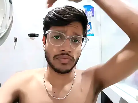 skinnyyyyyyyyy online show from February 12, 2025, 4:12 am