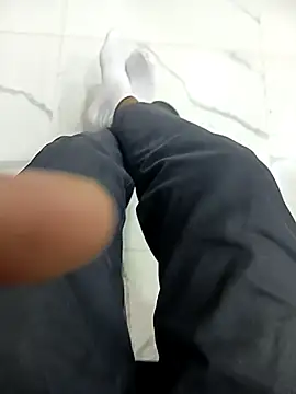 Snapshot of skinnyyyyyyyyy chatting on February 15, 2026, 3:00 pm skinnyyyyyyyyy online show from February 15, 2026, 3:00 pm