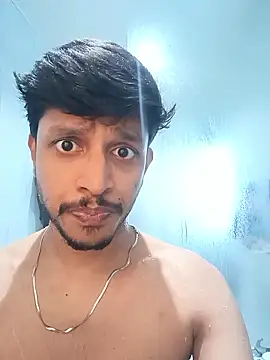 Snapshot of skinnyyyyyyyyy chatting on January 13, 2026, 5:22 am skinnyyyyyyyyy online show from January 13, 2026, 5:22 am