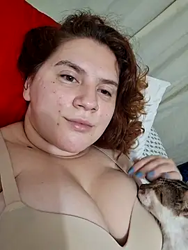 Snapshot of MartinaGuzmann chatting on November 23, 2025, 12:04 pm MartinaGuzmann online show from November 23, 2025, 12:04 pm