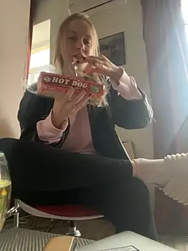 alexa glory online show from November 9, 2025, 11:25 am