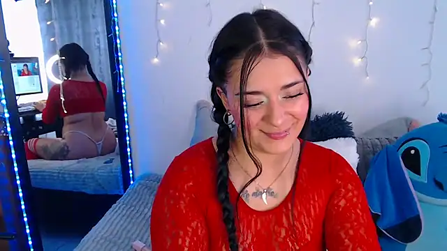 Samanta james19 online show from May 16, 2026, 6:29 pm