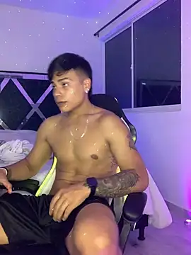 SantiagoReyesFtt online show from December 7, 2024, 7:21 am