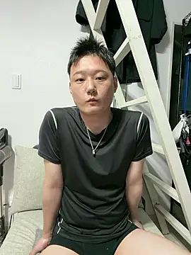 Snapshot of tuki_fu chatting on May 5, 2026, 11:46 am tuki fu online show from May 5, 2026, 11:46 am