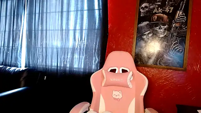 Snapshot of daddy_girl88 chatting on November 10, 2025, 7:52 pm daddy girl88 online show from November 10, 2025, 7:52 pm