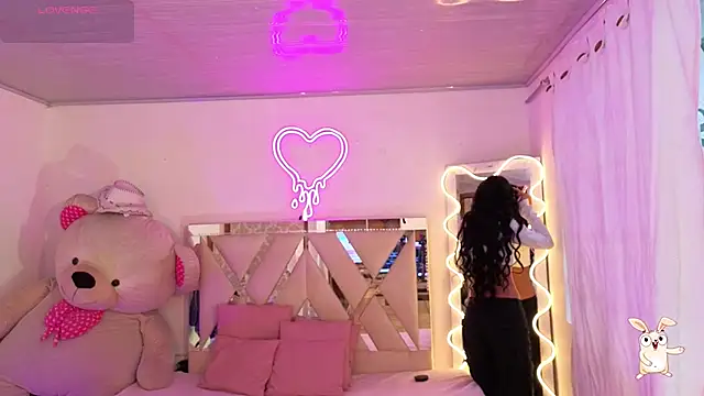 Jazmin tay online show from November 28, 2025, 12:16 pm