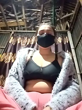 HenaAra online show from February 4, 2025, 5:45 pm