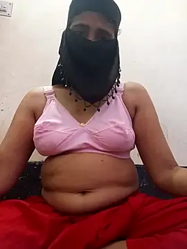 HenaAra online show from February 5, 2026, 5:58 am