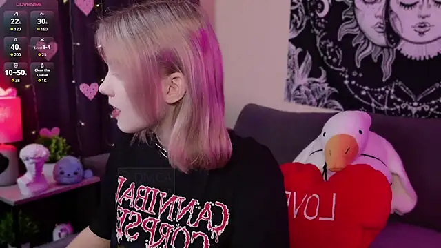 HellenHornny online show from February 17, 2025, 10:40 am