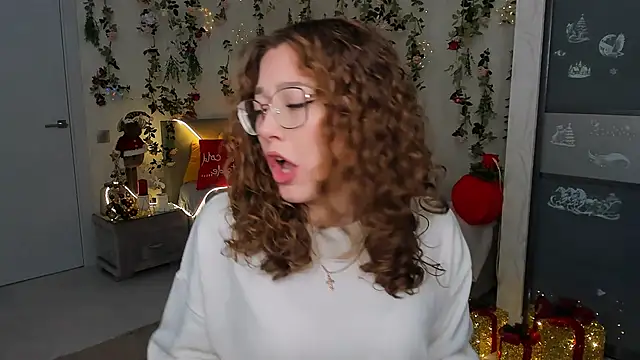 Snapshot of SereneFlame chatting on January 12, 2026, 4:19 am SereneFlame online show from January 12, 2026, 4:19 am