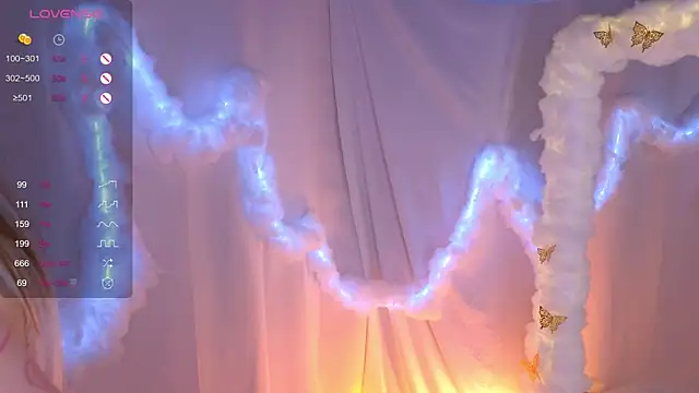 Snapshot of AlisiaSpinnet_ chatting on February 18, 2025, 1:33 pm AlisiaSpinnet online show from February 18, 2025, 1:33 pm