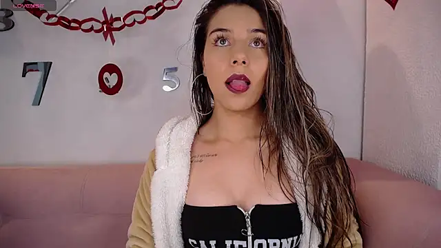 1Sloppy Fox4 online show from February 24, 2025, 5:00 am