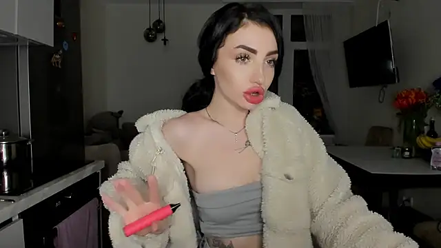 Snapshot of NancyLovee_ chatting on April 18, 2026, 9:37 pm NancyLovee online show from April 18, 2026, 9:37 pm