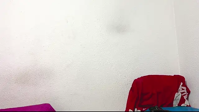 Snapshot of logan_x3 chatting on April 2, 2026, 4:19 am logan x3 online show from April 2, 2026, 4:19 am