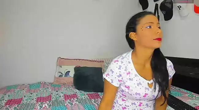 Snapshot of Nenita_Hot_ chatting on March 14, 2025, 6:39 pm Nenita Hot online show from March 14, 2025, 6:39 pm