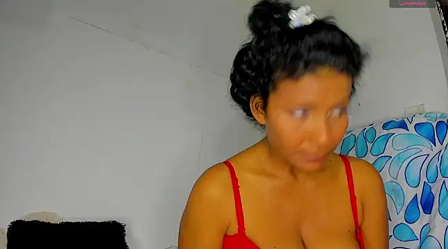 Snapshot of Nenita_Hot_ chatting on March 5, 2025, 1:21 am Nenita Hot online show from March 5, 2025, 1:21 am