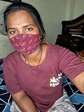 Snapshot of anitha906 chatting on March 19, 2025, 11:39 am anitha906 online show from March 19, 2025, 11:39 am