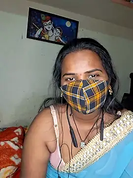 Snapshot of anitha906 chatting on March 6, 2025, 7:43 pm anitha906 online show from March 6, 2025, 7:43 pm