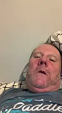 Snapshot of masterjerseyjoe chatting on December 31, 2024, 11:42 am masterjerseyjoe online show from December 31, 2024, 11:42 am