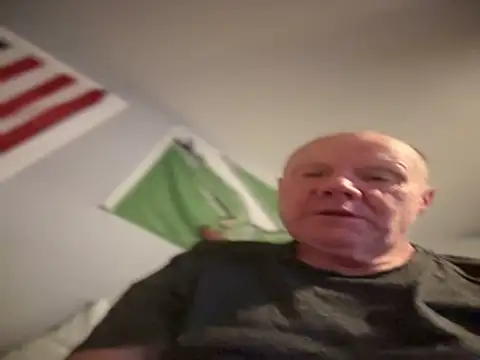 Snapshot of masterjerseyjoe chatting on December 14, 2025, 11:16 am masterjerseyjoe online show from December 14, 2025, 11:16 am