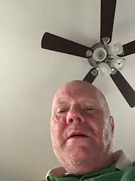 Snapshot of masterjerseyjoe chatting on January 21, 2025, 2:26 pm masterjerseyjoe online show from January 21, 2025, 2:26 pm