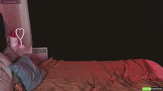 TrevorBenson online show from November 12, 2025, 3:10 am