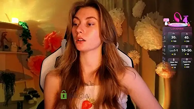 lady curls online show from April 3, 2026, 9:43 pm