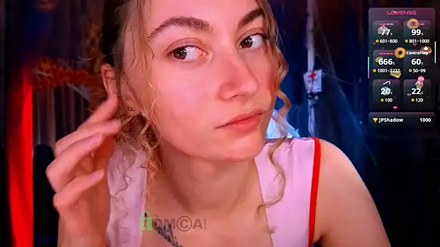 Snapshot of lady_curls chatting on October 31, 2025, 11:55 pm lady curls online show from October 31, 2025, 11:55 pm