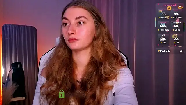 Snapshot of lady_curls chatting on November 12, 2025, 10:57 pm lady curls online show from November 12, 2025, 10:57 pm