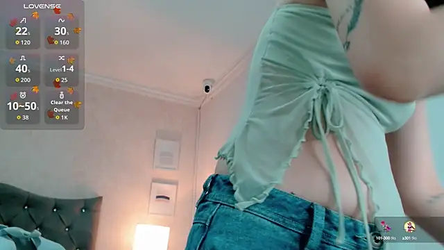 Snapshot of brooklove_doll chatting on October 15, 2025, 7:00 pm brooklove doll online show from October 15, 2025, 7:00 pm