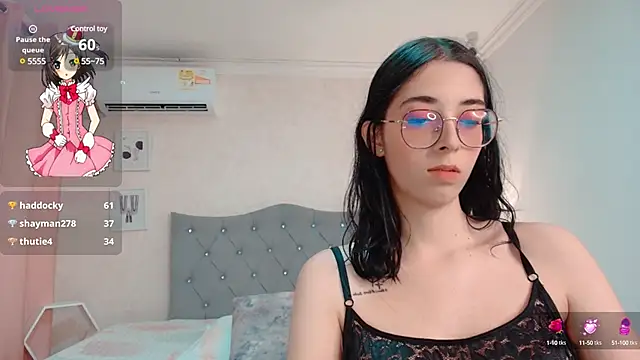 Snapshot of brooklove_doll chatting on February 23, 2025, 9:26 pm brooklove doll online show from February 23, 2025, 9:26 pm