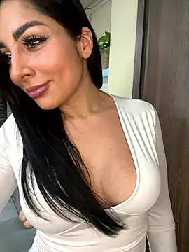 MOMALANA online show from January 11, 2026, 1:12 am