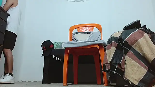 Macho Dom online show from April 13, 2026, 11:14 am