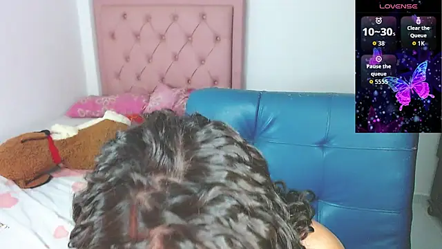 Snapshot of Cynthia_hazel chatting on November 1, 2025, 7:24 am Cynthia hazel online show from November 1, 2025, 7:24 am