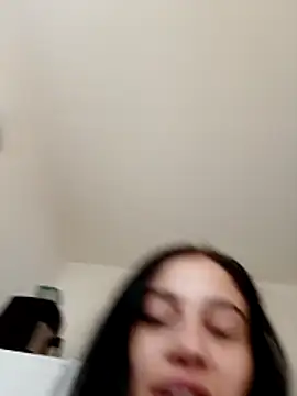 Virgin Pussy Love online show from May 28, 2026, 1:17 pm