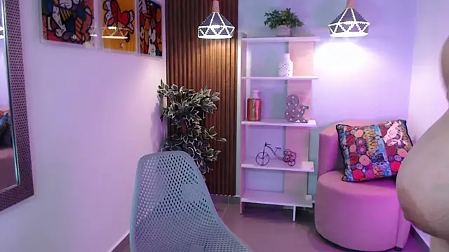 Dalila Sky online show from July 10, 2026, 6:08 pm