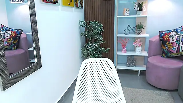Snapshot of Dalila_Sky chatting on February 23, 2025, 1:53 pm Dalila Sky online show from February 23, 2025, 1:53 pm