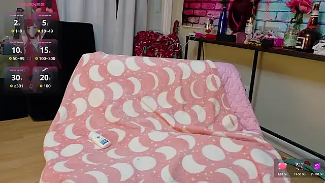 Luna1984 online show from February 24, 2026, 7:37 pm