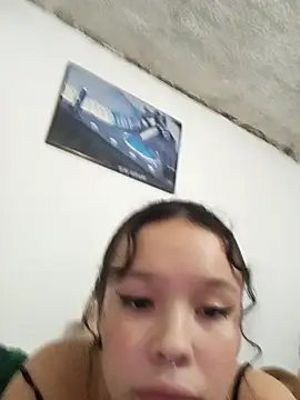 Yeimi360 online show from February 12, 2025, 7:13 pm