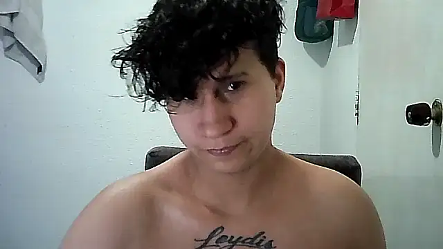 Snapshot of Im_Milan_Rs chatting on November 16, 2025, 3:06 pm Im Milan Rs online show from November 16, 2025, 3:06 pm