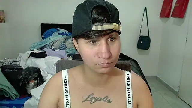 Snapshot of Im_Milan_Rs chatting on December 18, 2025, 8:12 pm Im Milan Rs online show from December 18, 2025, 8:12 pm