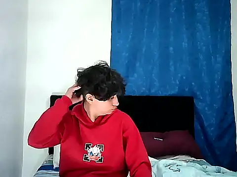 Snapshot of Im_Milan_Rs chatting on November 30, 2025, 1:28 am Im Milan Rs online show from November 30, 2025, 1:28 am