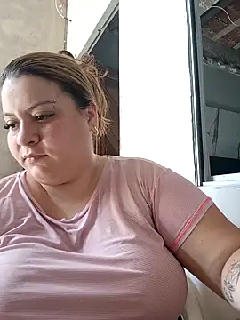 Snapshot of carola_hotwife chatting on September 13, 2025, 3:23 pm carola hotwife online show from September 13, 2025, 3:23 pm