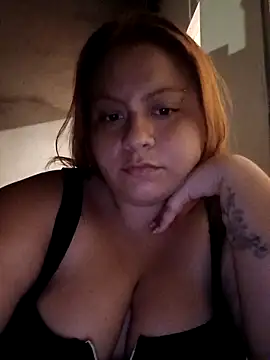 Snapshot of carola_hotwife chatting on October 7, 2025, 9:49 pm carola hotwife online show from October 7, 2025, 9:49 pm