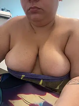 carola hotwife online show from July 9, 2026, 1:54 pm