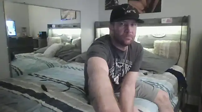 Edward LongCock online show from January 3, 2025, 11:23 pm