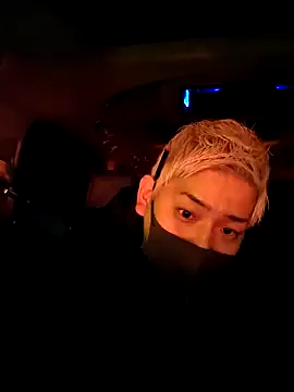 Snapshot of da--------i chatting on February 4, 2025, 9:49 am da--------i online show from February 4, 2025, 9:49 am